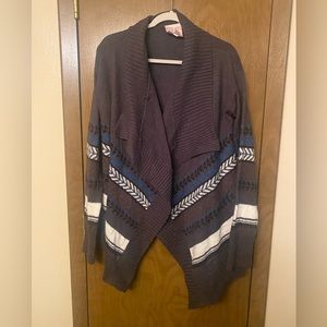 Romeo & Juliet cardigan sweater small